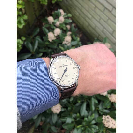 MeisterSinger MeisterSinger No3 BM9903 / 38mm