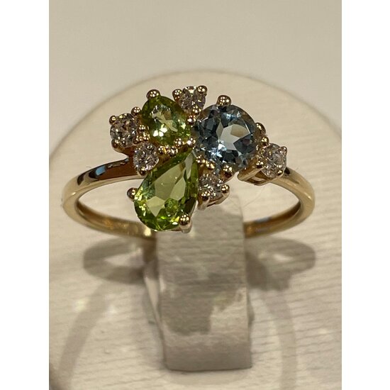 Collectie Milikan Huiscollectie 14krt geelgouden ring met topaas, peridot en diamant tot. 0.22ct H/SI, 1056743