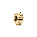 Pandora PANDORA 762716C00 SHINE 14k gold-plated Studdd-pattern clip with silicone grip