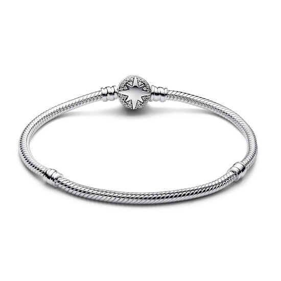 Pandora PANDORA 593584C01 Snake chain sterling silver bracelet with north star clasp and zirconia