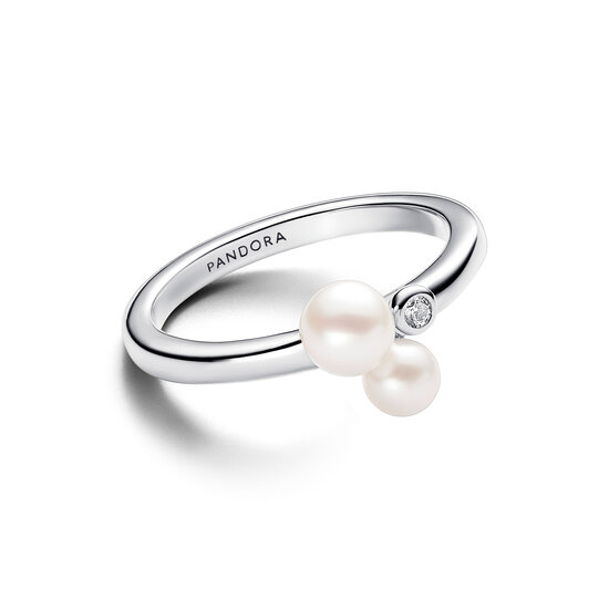 Pandora PANDORA 193156C01 Sterling silver ring with white treated freshwater cultured pearl and zirconia