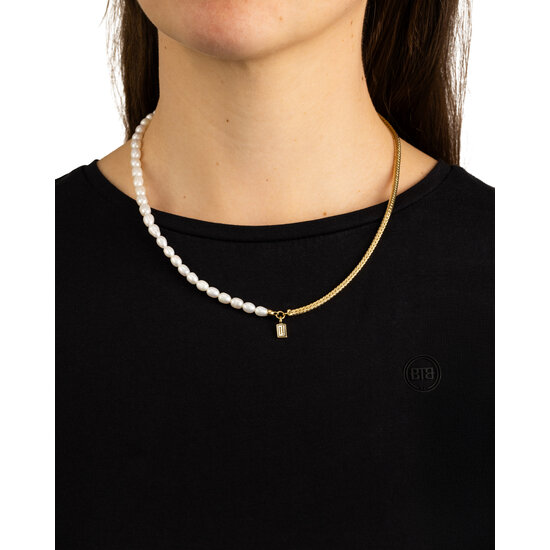 Buddha to Buddha BUDDHA TO BUDDHA 713GV Barbara Mini Pearl Necklace Gold Vermeil, 45 cm