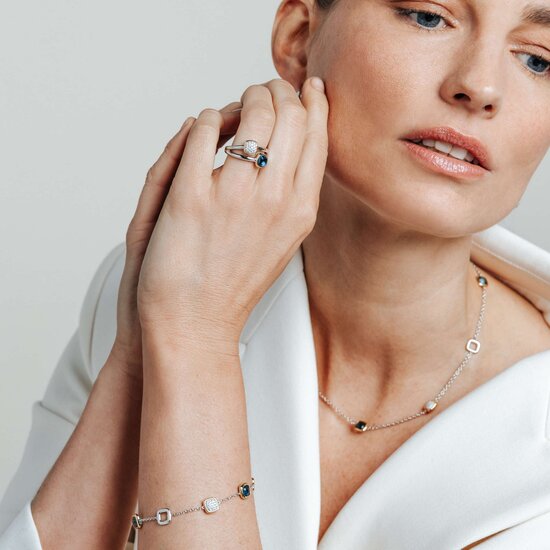 Ti Sento Milano TI SENTO MILANO 12352DB Zilver gerhodineerde ring, 2-baans met vierkantje pavé zirconia's en donkerblauwe zirconia