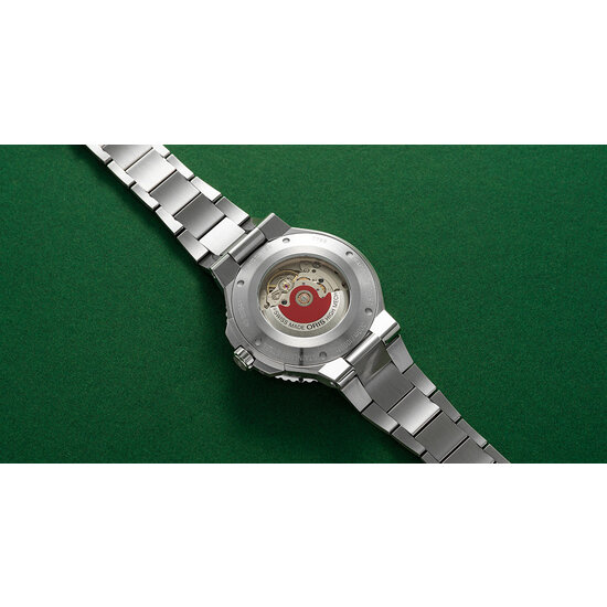 Oris Oris Aquis Date 01 733 7789 4157-07 8 23 04PEB / 43.5mm