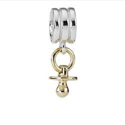 PRE-OWNED PANDORA 790234 zilveren bedel met geelgouden speen