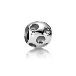 PRE-OWNED PANDORA 790264C zilveren bedel maan krater