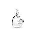 Pandora PANDORA 794295C06 Engravable heart sterling silver dangle with white bioresin man-made mother of pearl, juni