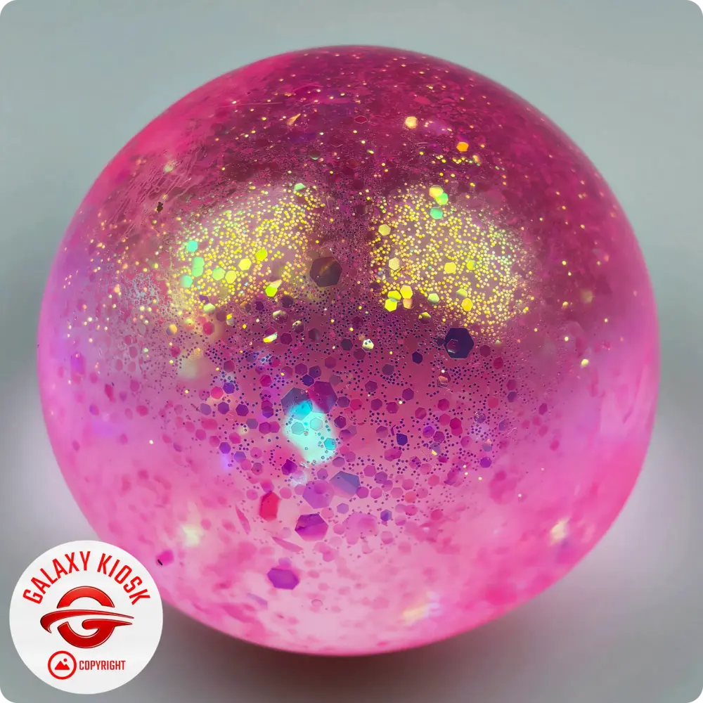 Fun Trading Squishy Ice Ball Maltose Glitzer Ball Pink – TikTok Anti-Stress Spielzeug im Eisball Look Fun Trading Squishy Ice Ball Maltose Glitzer Ball Pink – TikTok Anti-Stress Spielzeug im Eisball Look