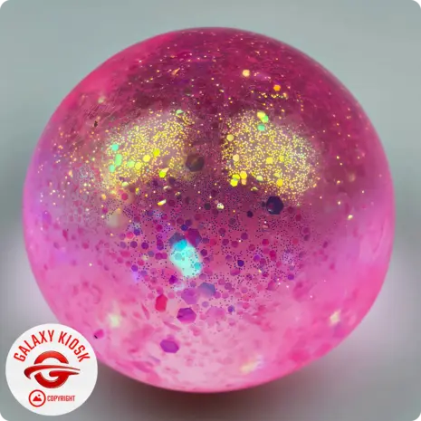 Fun Trading Squishy Ice Ball Maltose Glitzer Ball Pink – TikTok Anti-Stress Spielzeug im Eisball Look Fun Trading Squishy Ice Ball Maltose Glitzer Ball Pink – TikTok Anti-Stress Spielzeug im Eisball Look