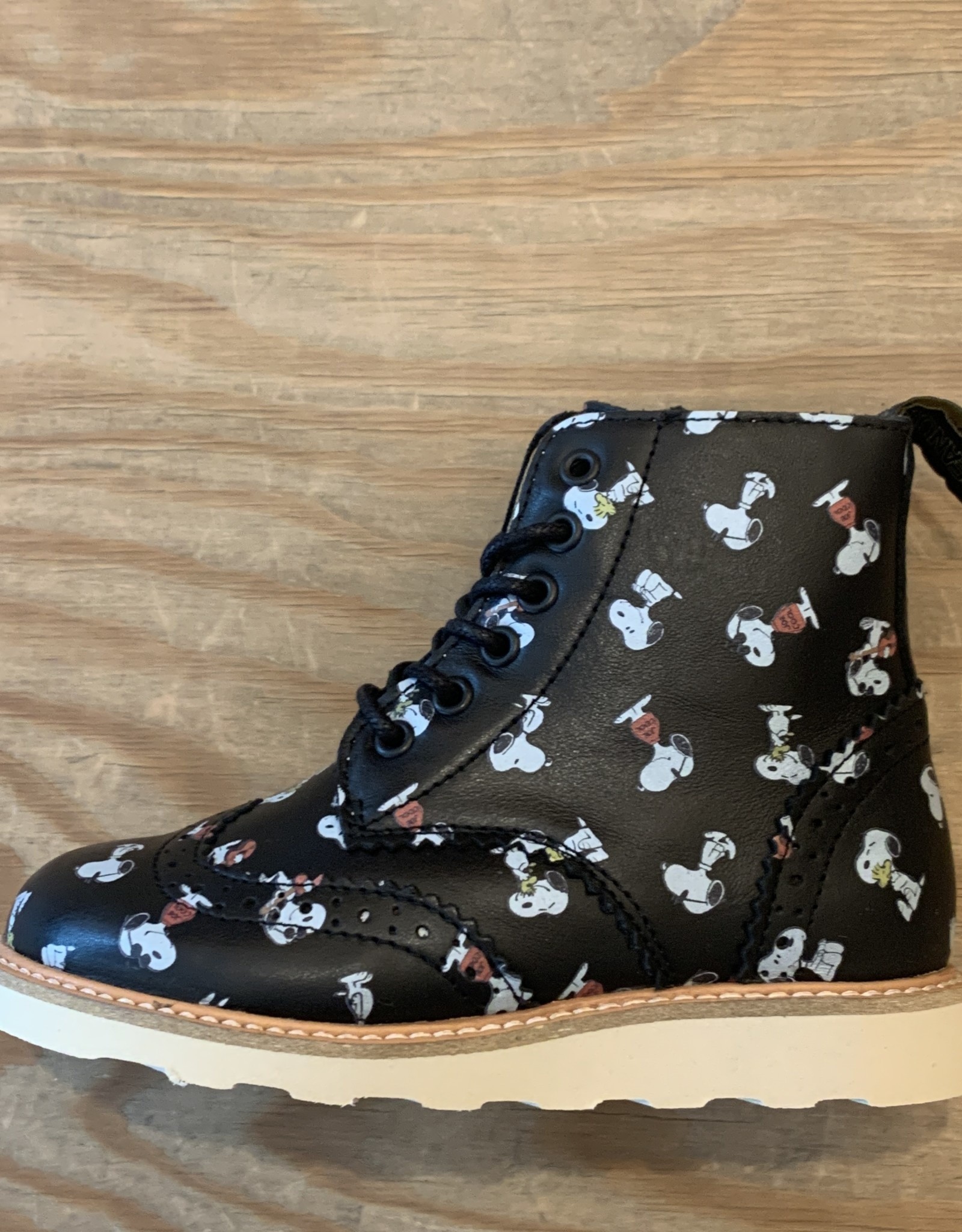 YOUNG SOLES YOUNG SOLES SIDNEY PRINTED SNOOPY BLACK