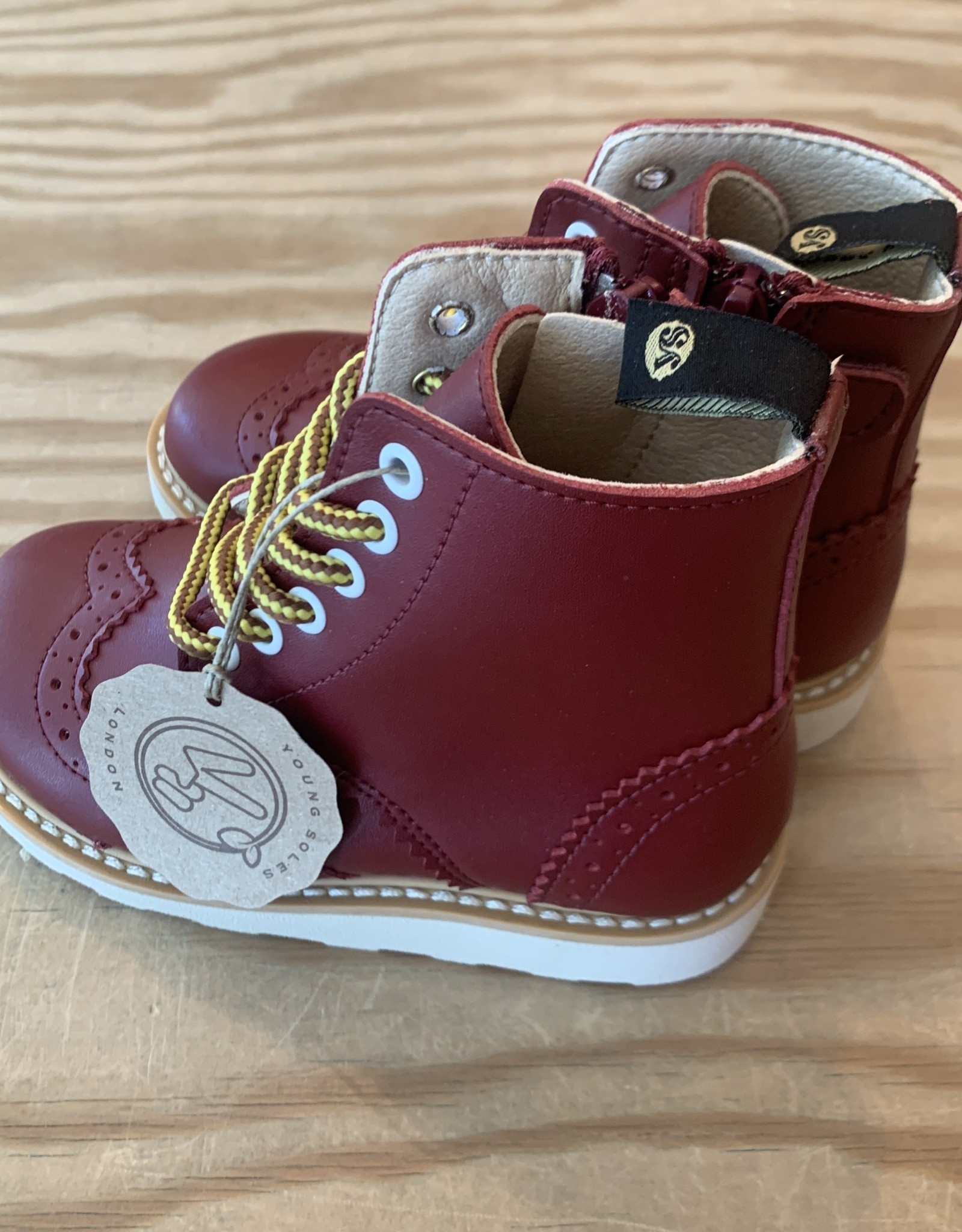 YOUNG SOLES YOUNG SOLES SIDNEY BROGUES VEGAN CHERRY