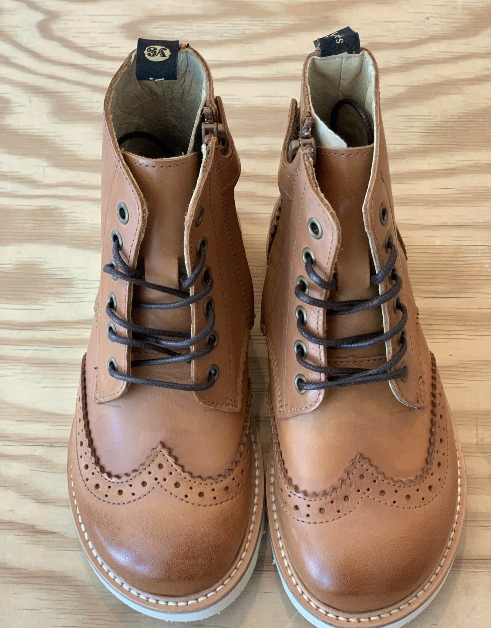 YOUNG SOLES YOUNG SOLES SIDNEY BROGUES TAN BURNISHED