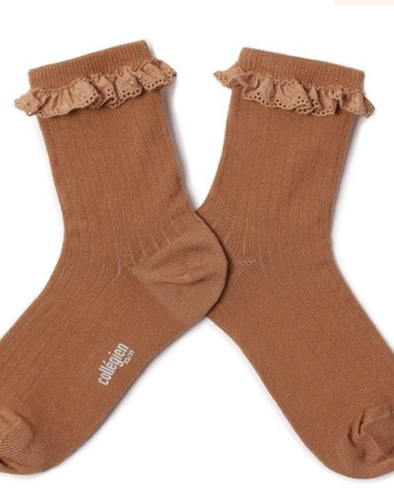 COLLÉGIEN COLLÉGIEN CHAUSSETTES À CÔTES EN FIL D'ÉCOSSE-BRODERIE ANGLAISE CARAMELE AU BEURRE SALÉ