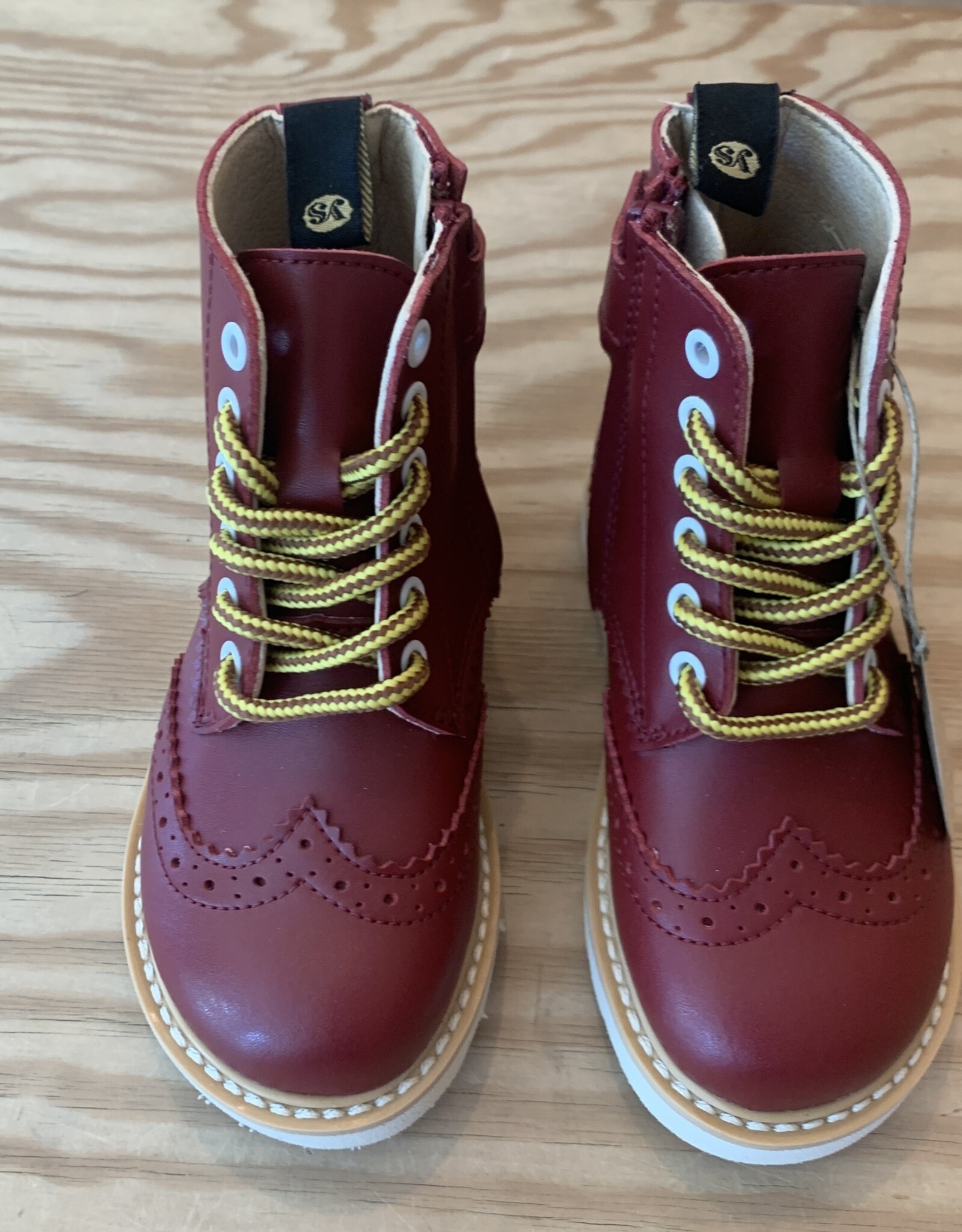 YOUNG SOLES YOUNG SOLES SIDNEY BROGUES VEGAN CHERRY