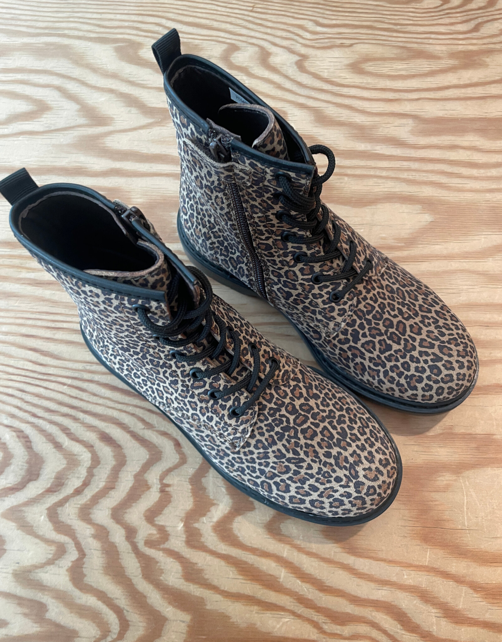 HIP/PINOCCHIO HIP H1141 NATUREL/ LEO