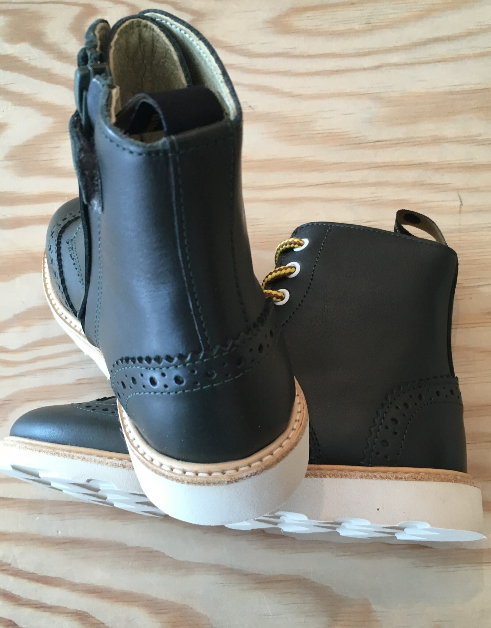 YOUNG SOLES YOUNG SOLES SIDNEY BROGUES HUNTER GREEN