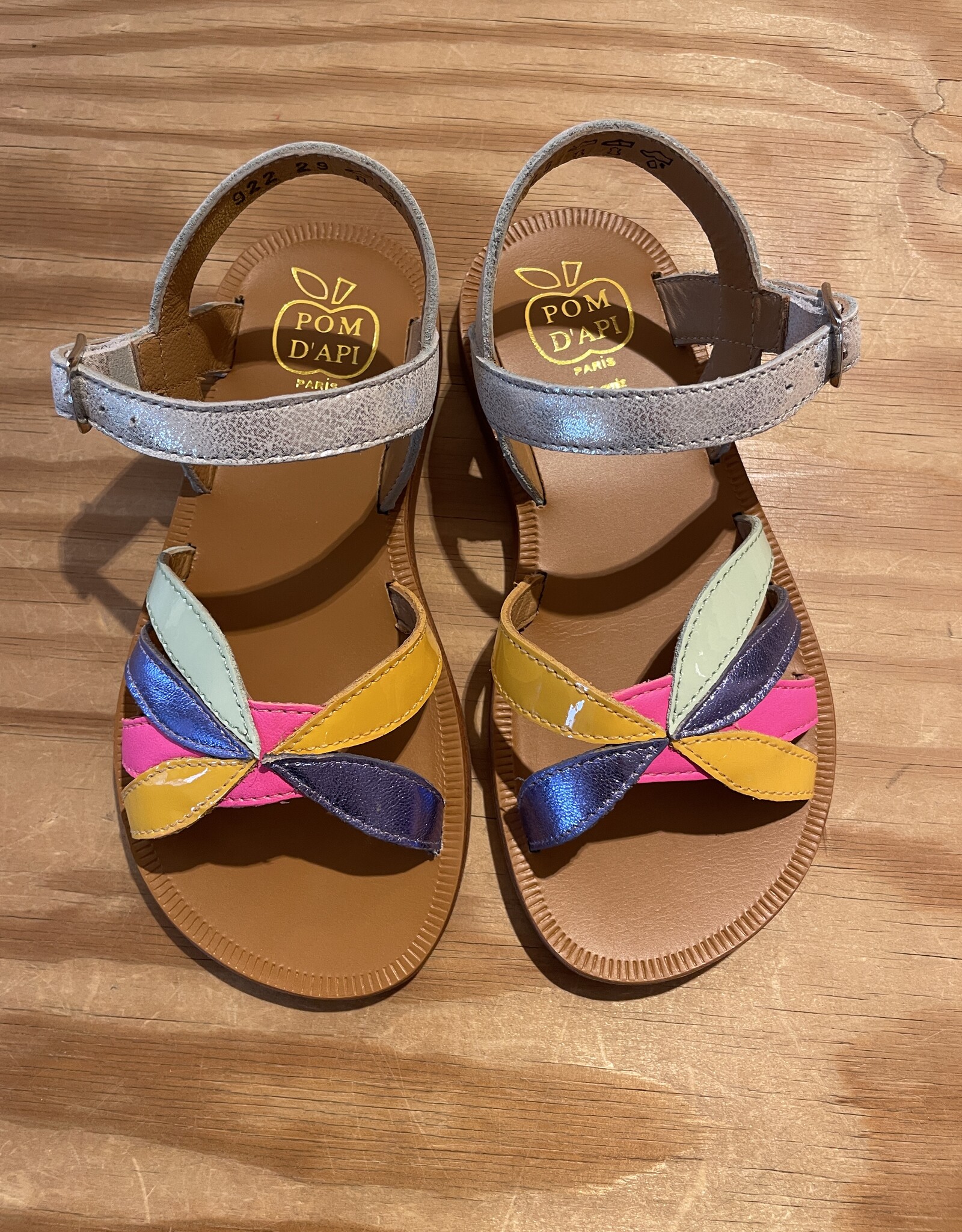 POM D'API POM D'API PLAGETTE SANDALEN MET GESP OTO MUESTRA SILVER MULTI
