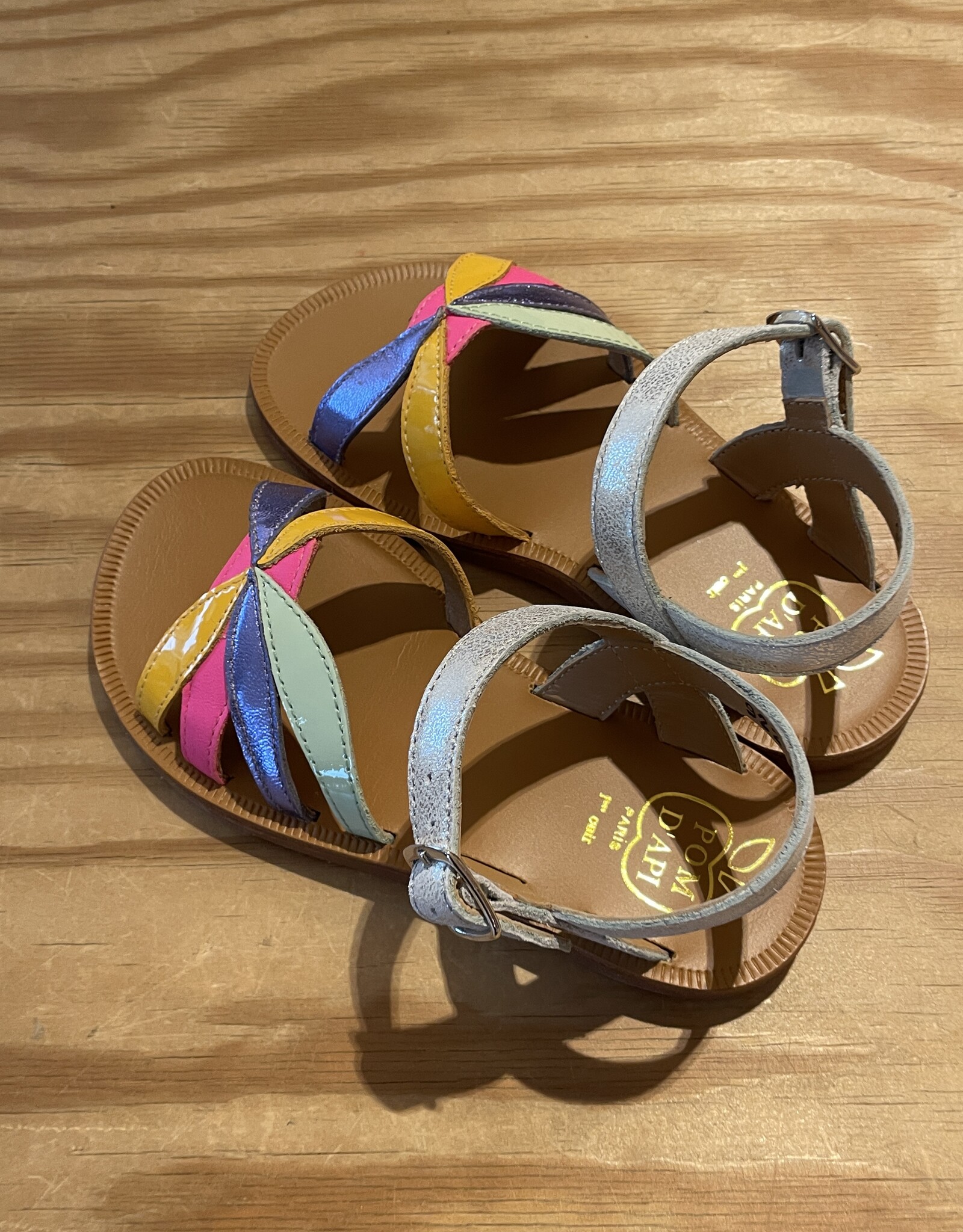 POM D'API POM D'API PLAGETTE SANDALEN MET GESP OTO MUESTRA SILVER MULTI