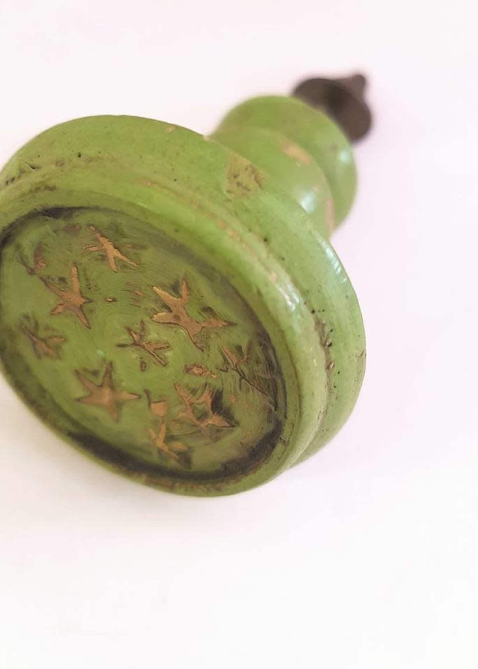 Ian Snow Green Distressed Look Wooden Door Knob