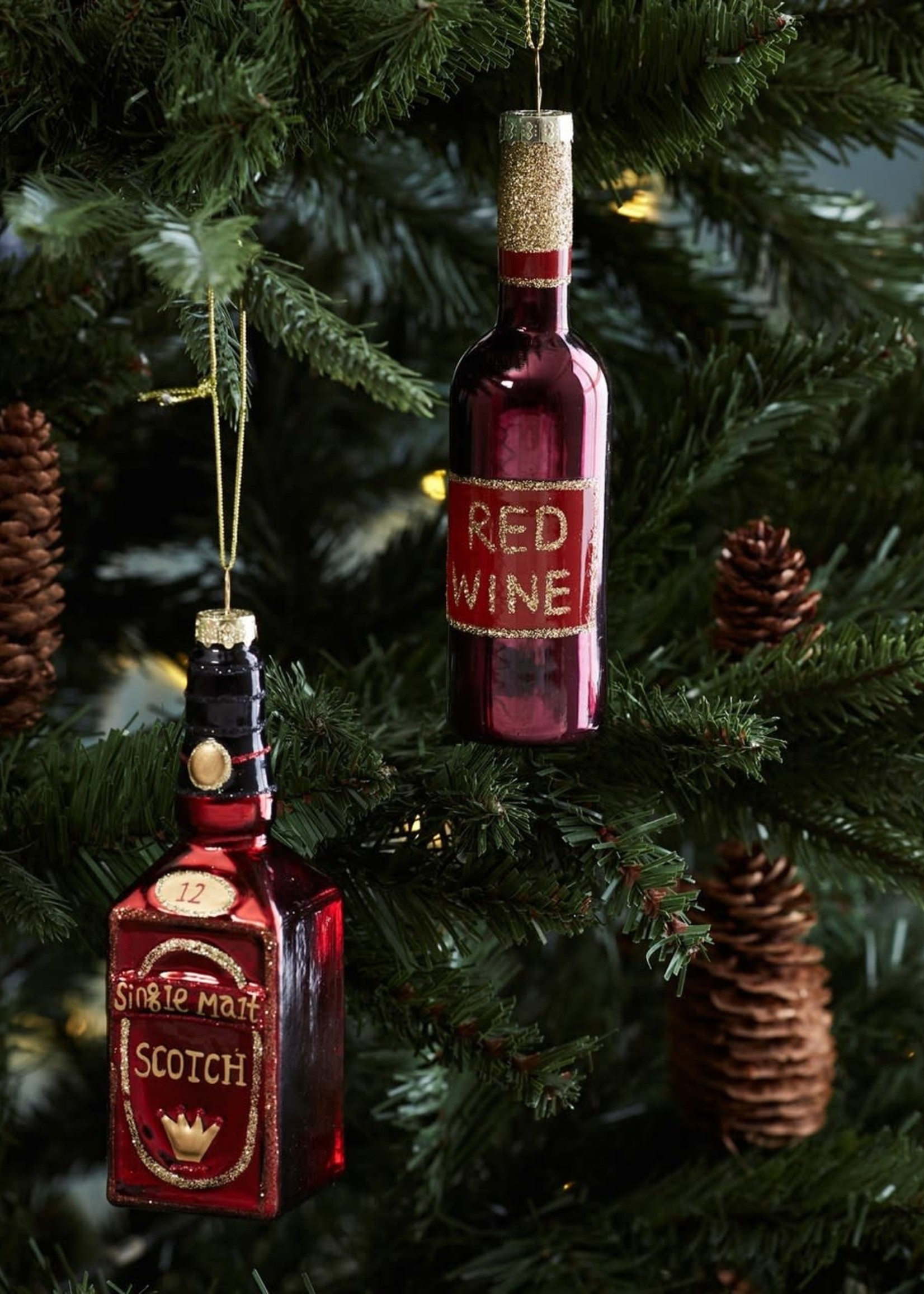 Sass & Belle Scotch Bottle Bauble