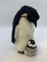 Penguin with soft (fake fur) finish