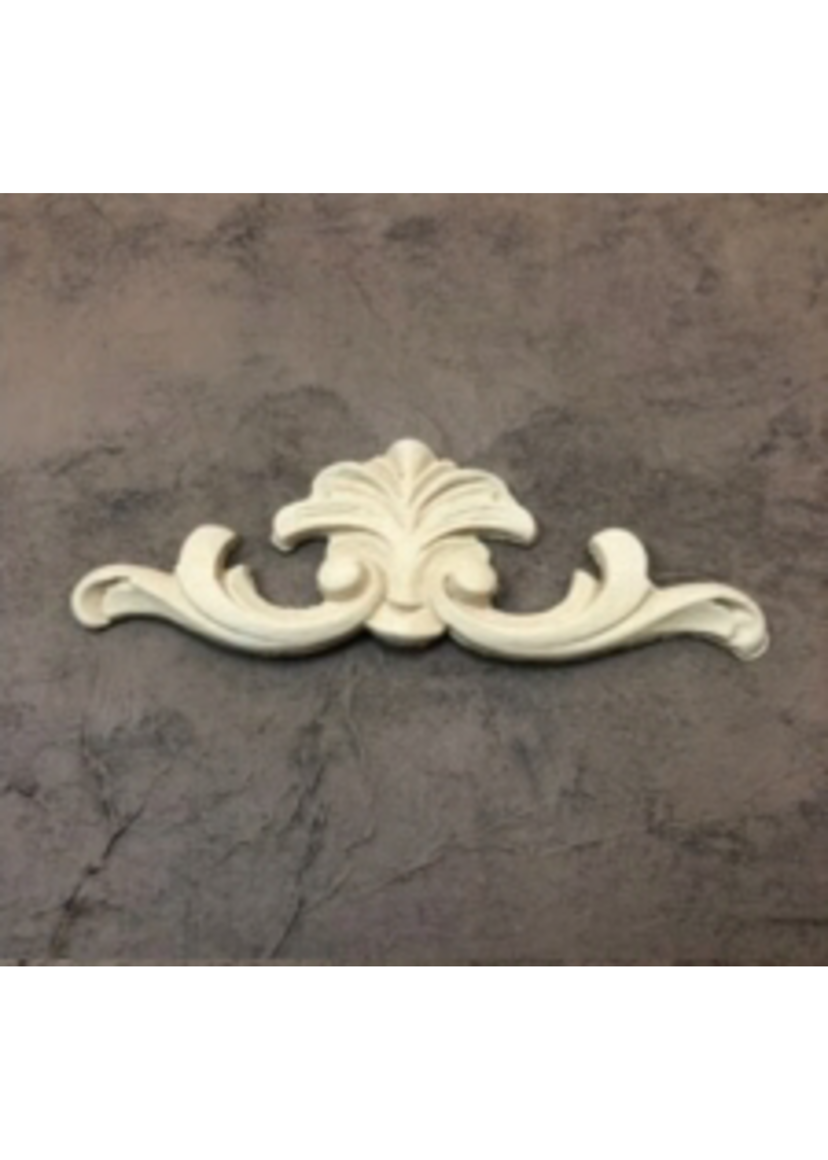 Woodubend No. 381 Pediment 15 x 5cm