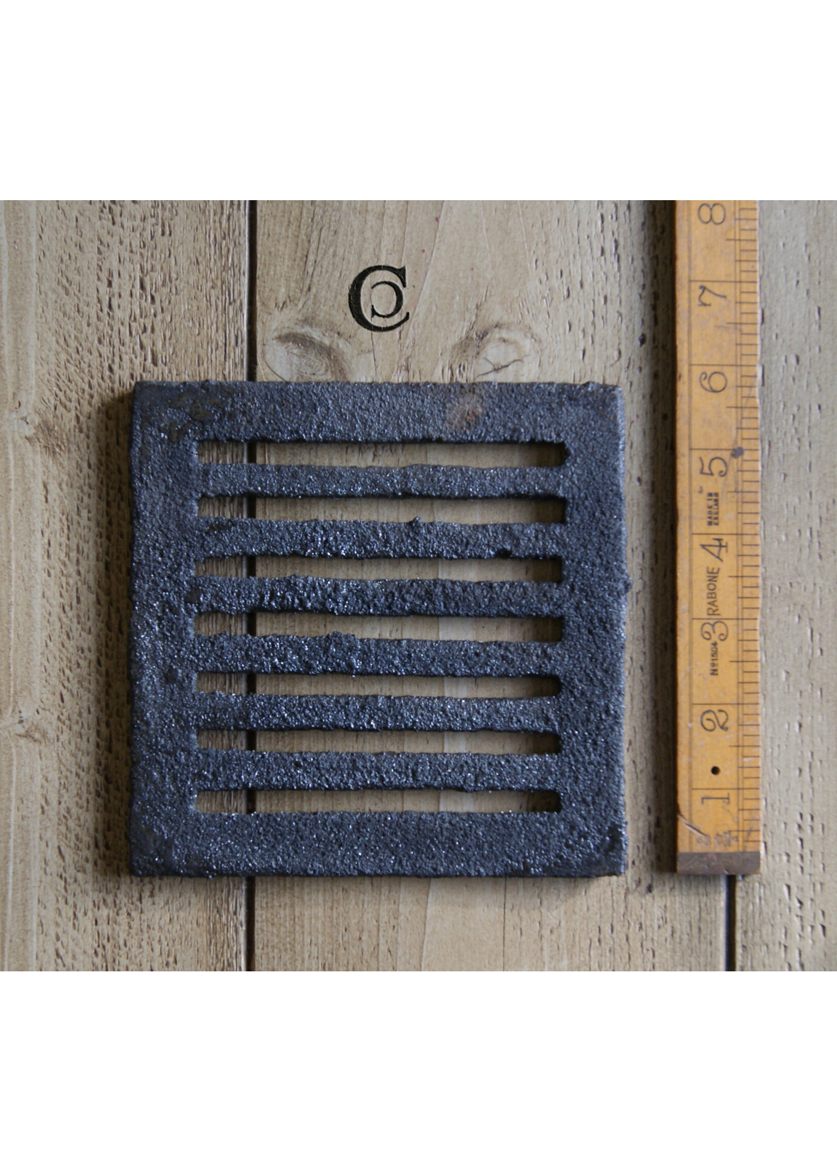 Cottingham Collection Drain Cover / Wall Vent Square Cast Iron ‘Lined’ 6″