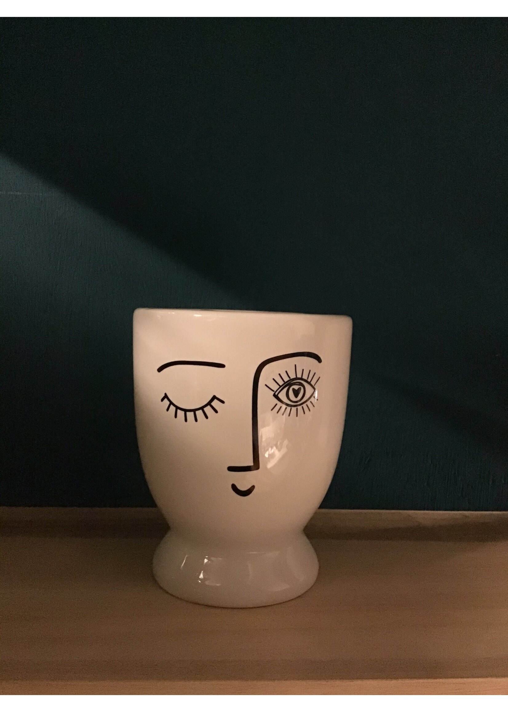 Doll Face Heart Eye Planter