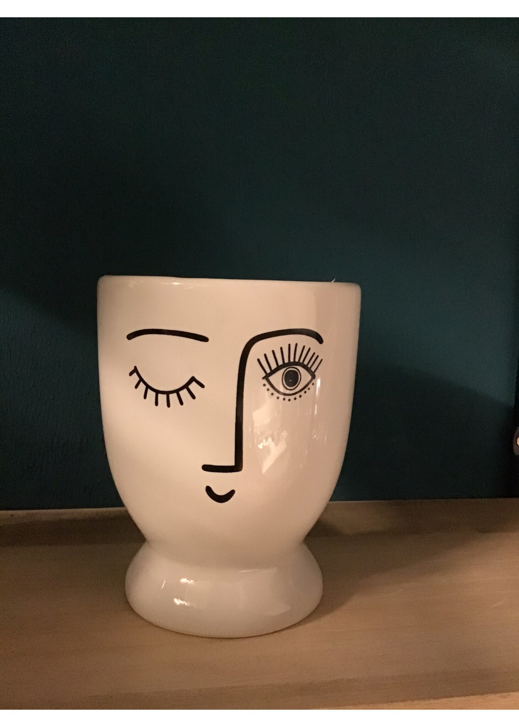 Doll Face Black Eye Planter