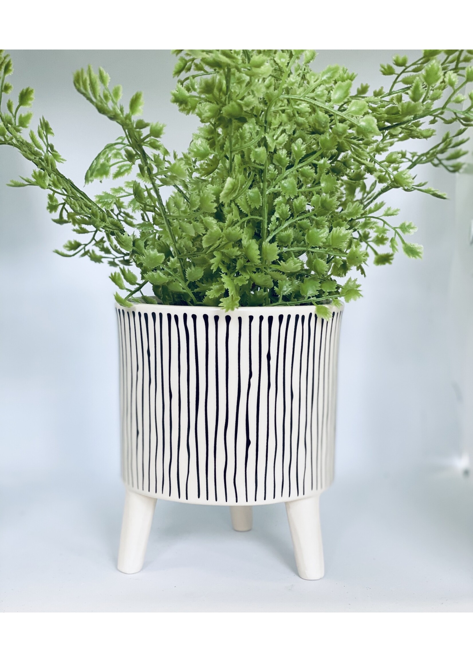 Decoris Planter On Legs, Spots and Stripes