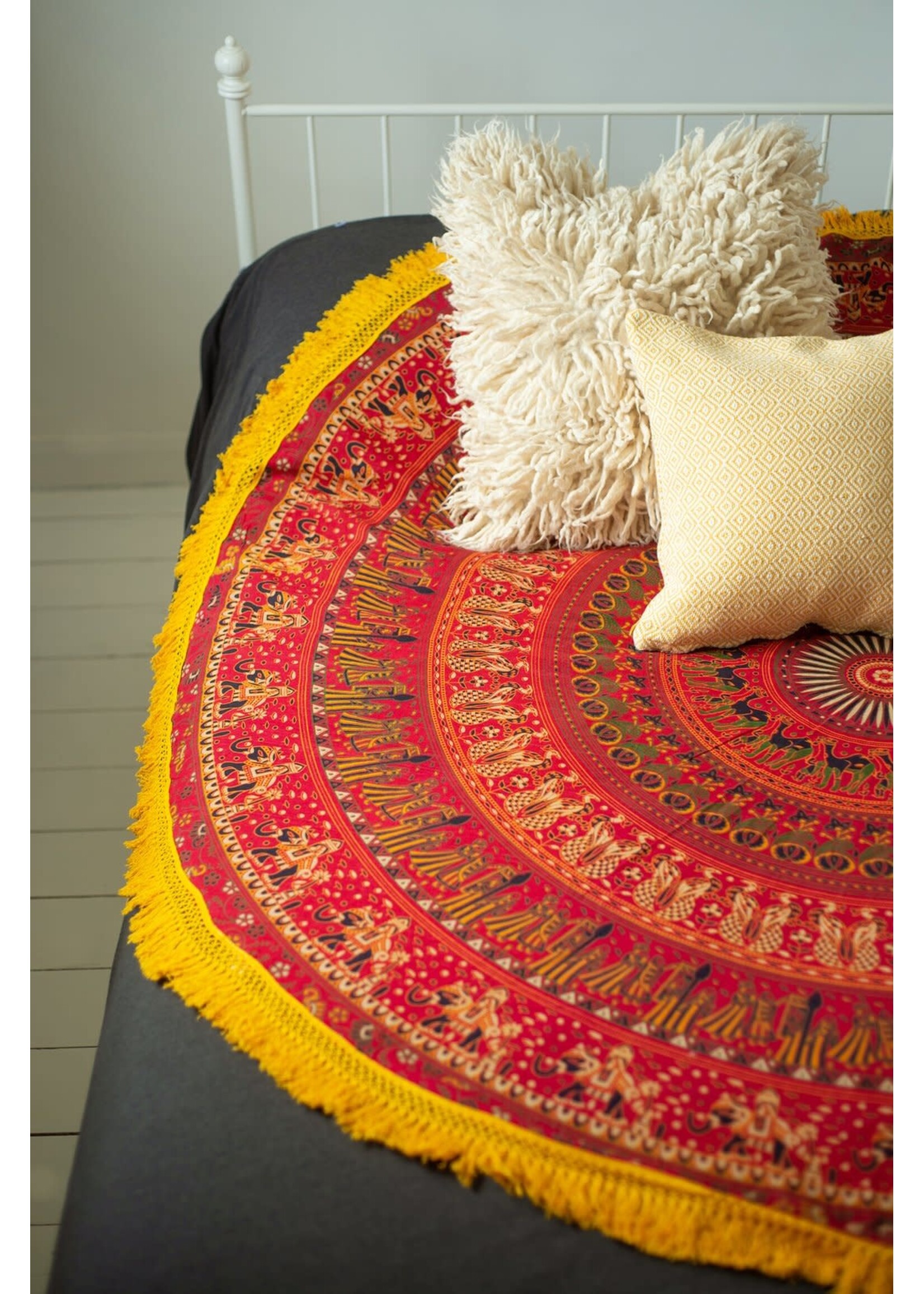Ian Snow Round Mandala Throw