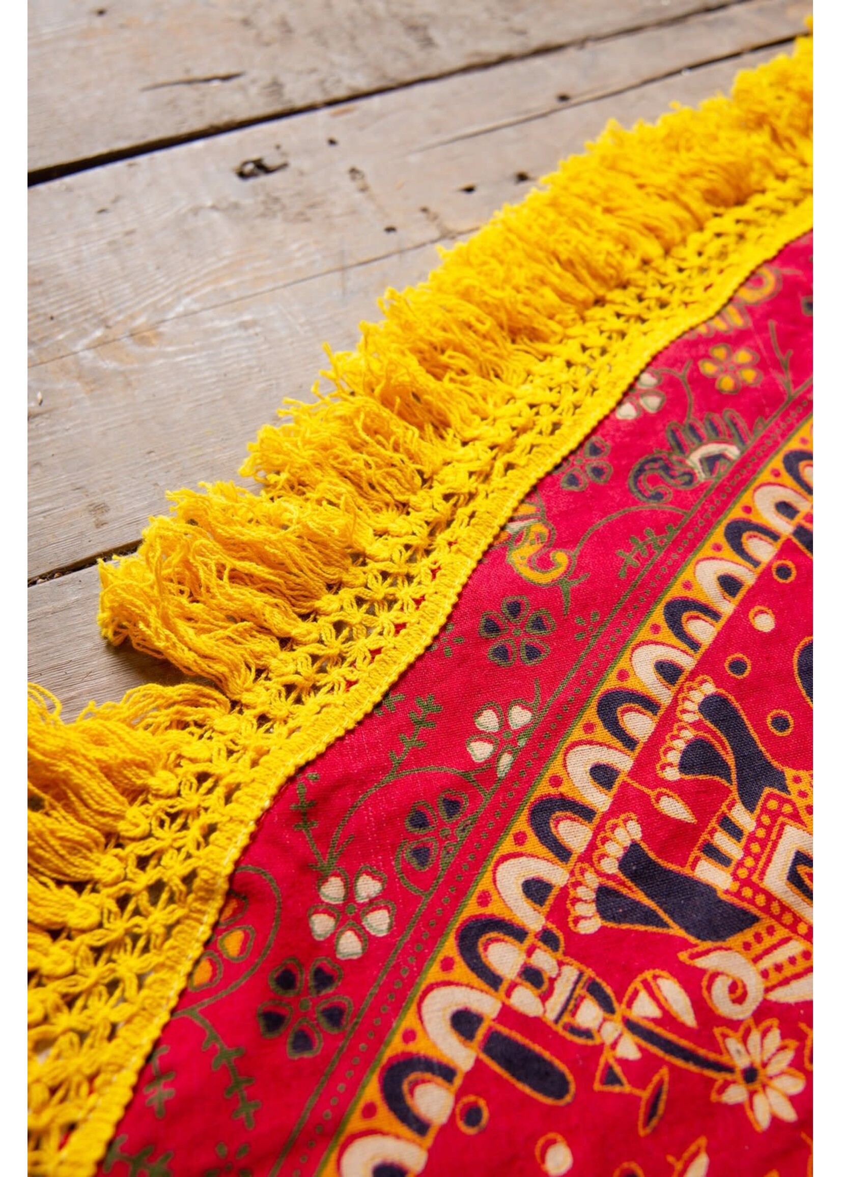 Ian Snow Round Mandala Throw