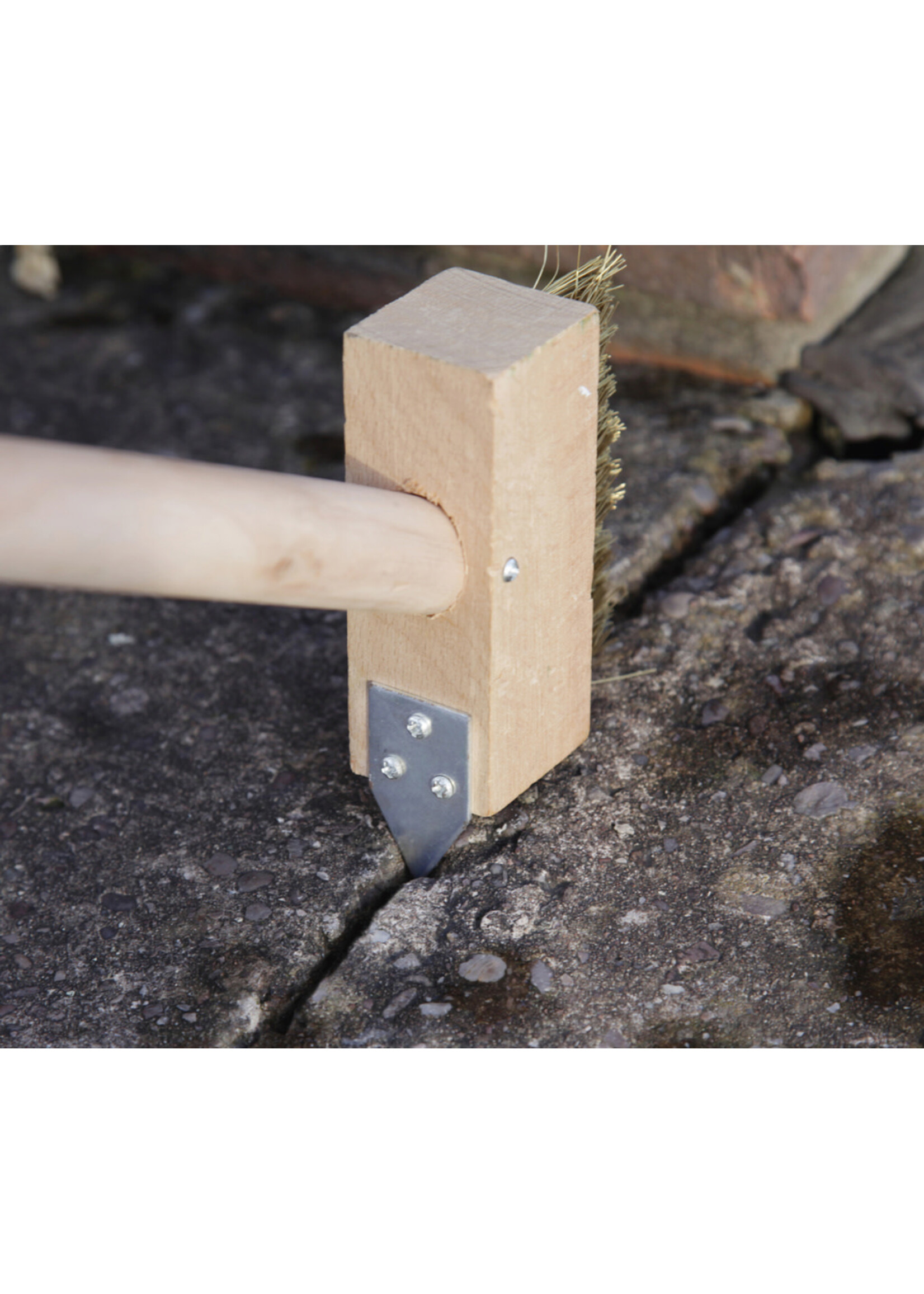 Ambassador Ambassador Block Paving Patio Brush with Scraper (X)