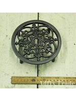 Cottingham Collection Trivet Round Antique Iron Swirl RL 155MM / 6″ DIA
