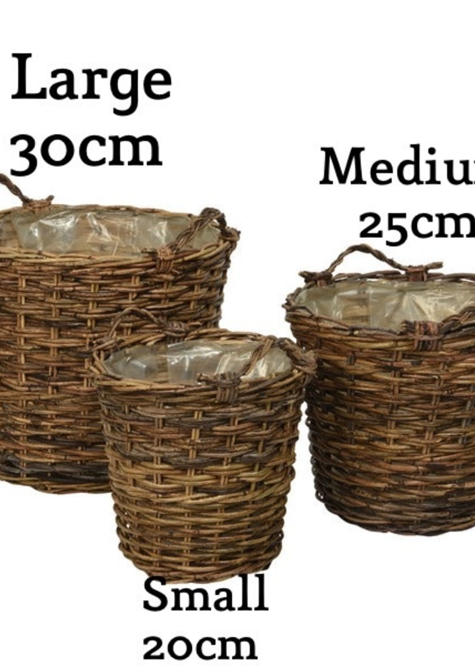 Kaemingk Medium Rattan Brown Basket Plastic Lining