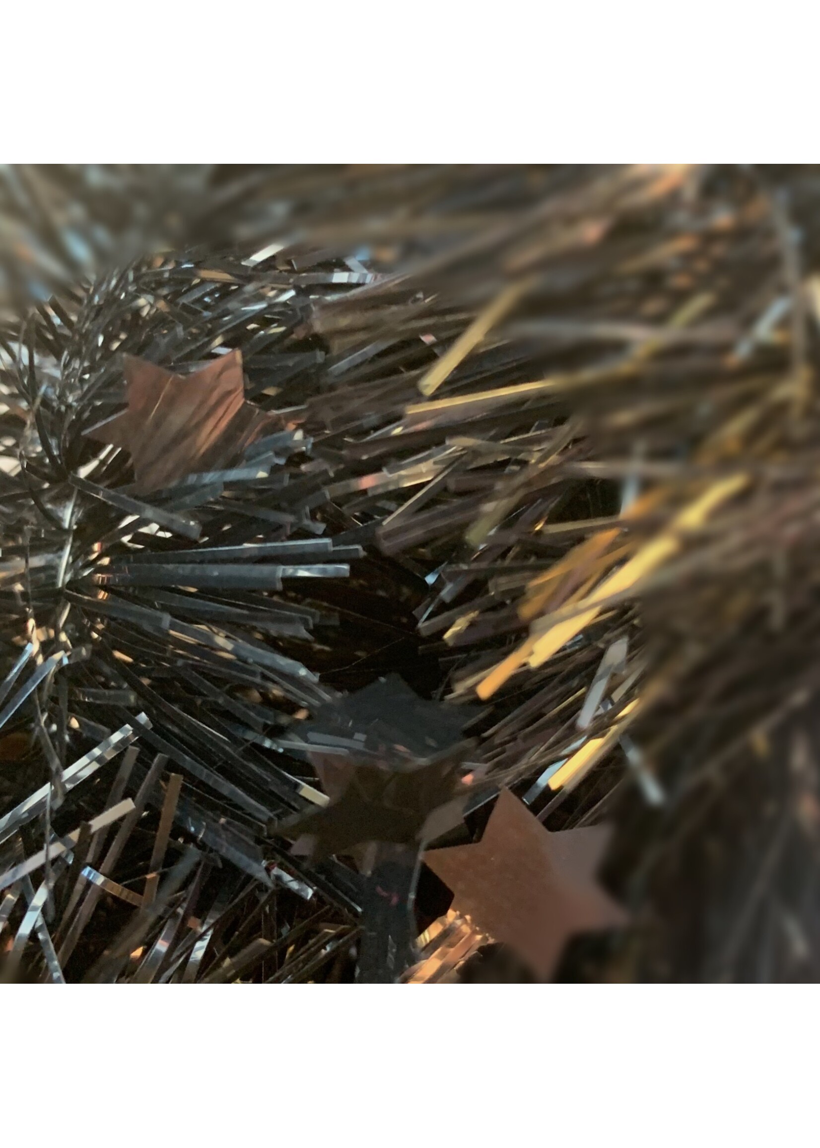 Tinsel Star garland Shiny  4ply 100mm x 2.7m - black