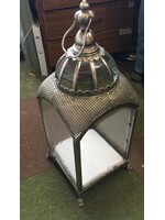 Dutch Imports Lantern mesh top on feet