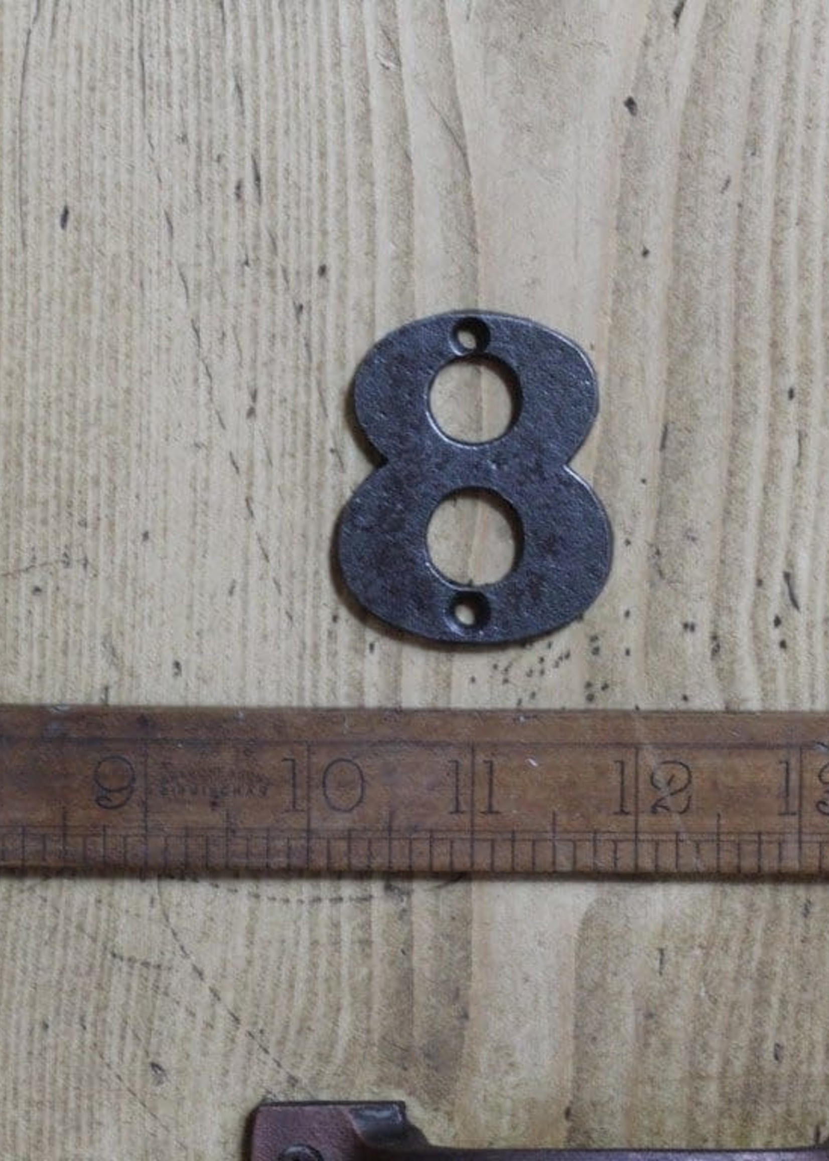 Letters / Numbers in cast iron 50mm