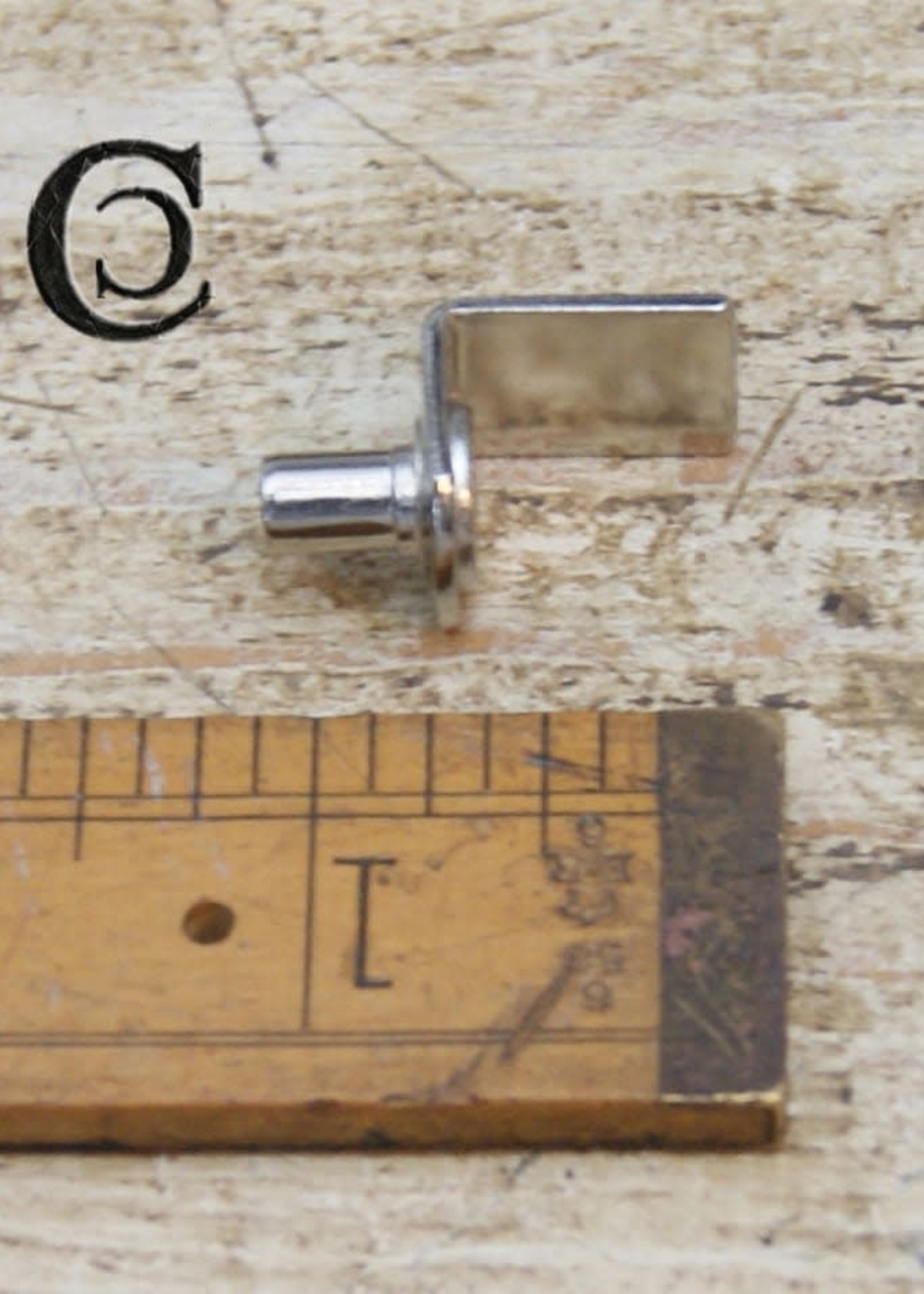 Cottingham Collection Shelf stud - Price per stud