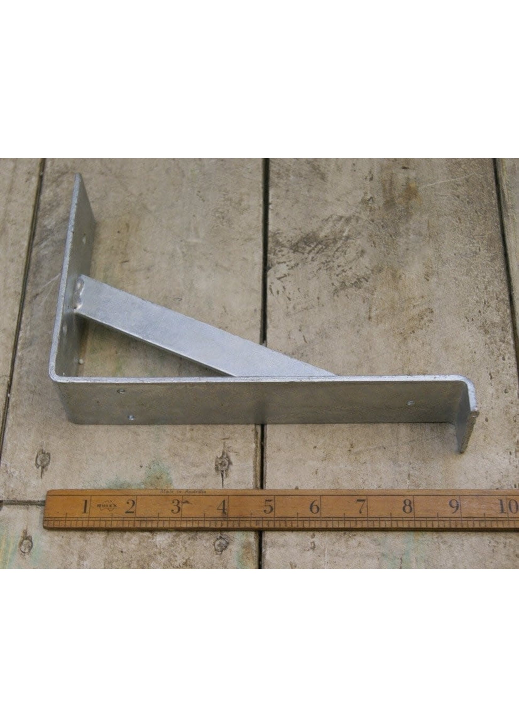 Cottingham Collection Window box brackets Galv 6" x 9"