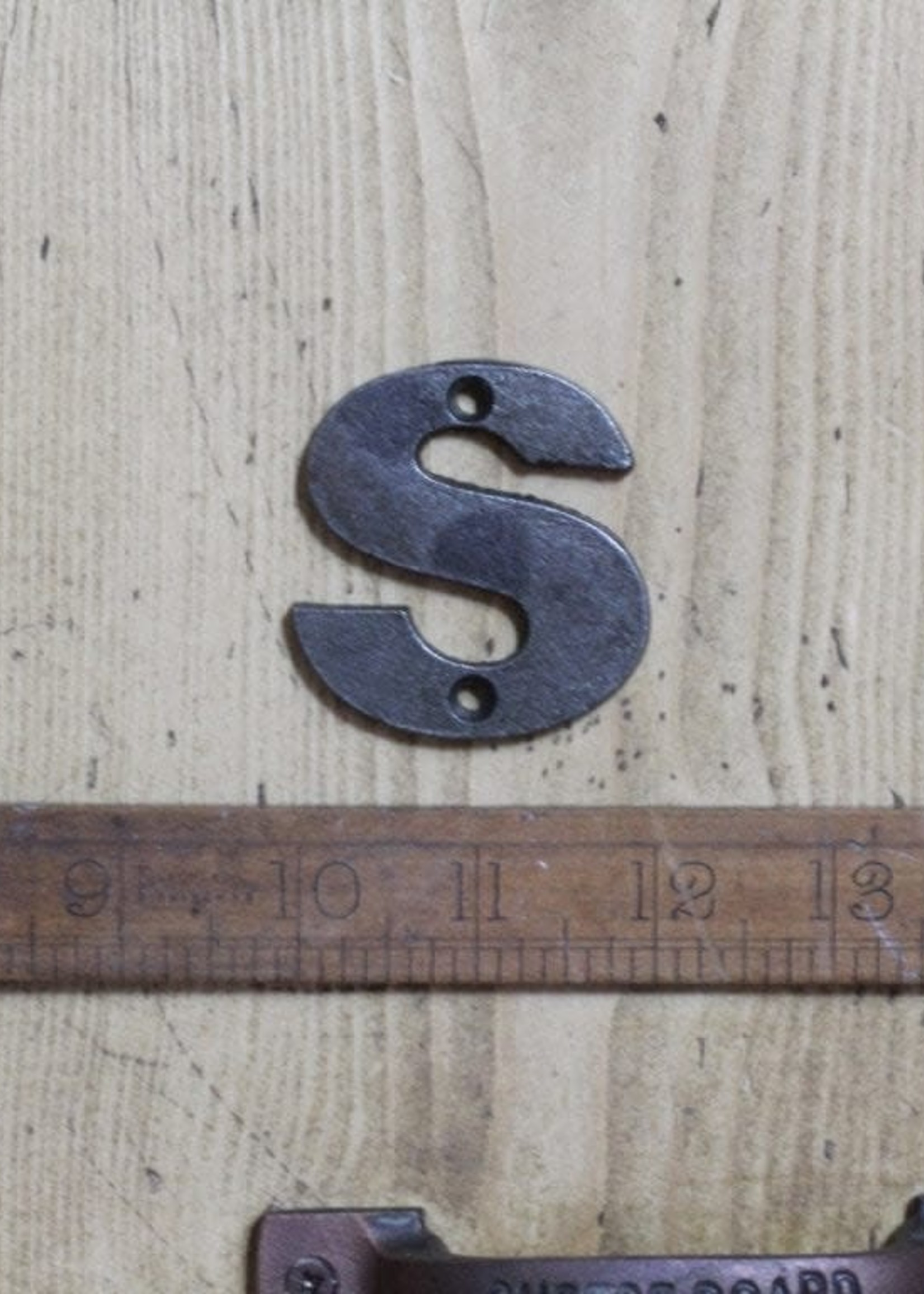 Letters / Numbers in cast iron 50mm