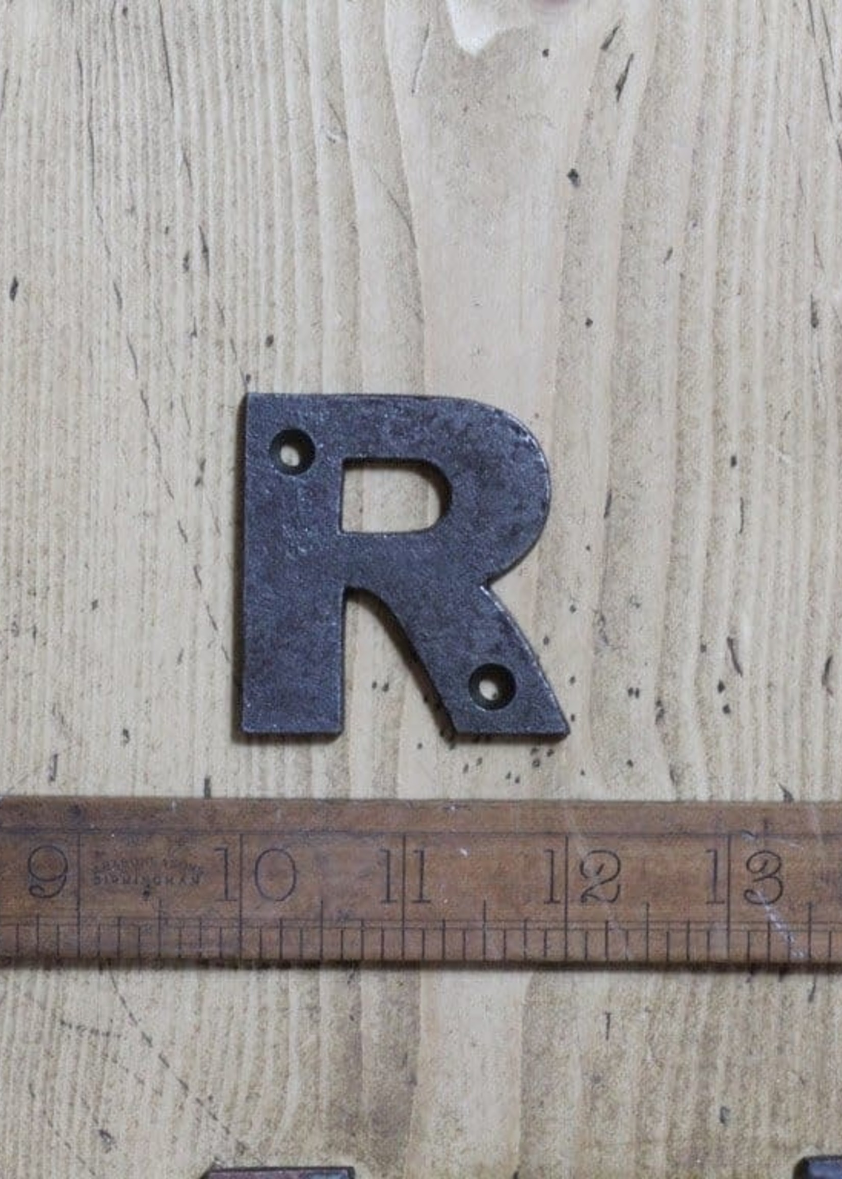 Letters / Numbers in cast iron 50mm