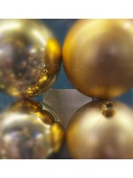 Decoris Shatterpoof Baubles pack of 4 in light gold mix of matt & shinny