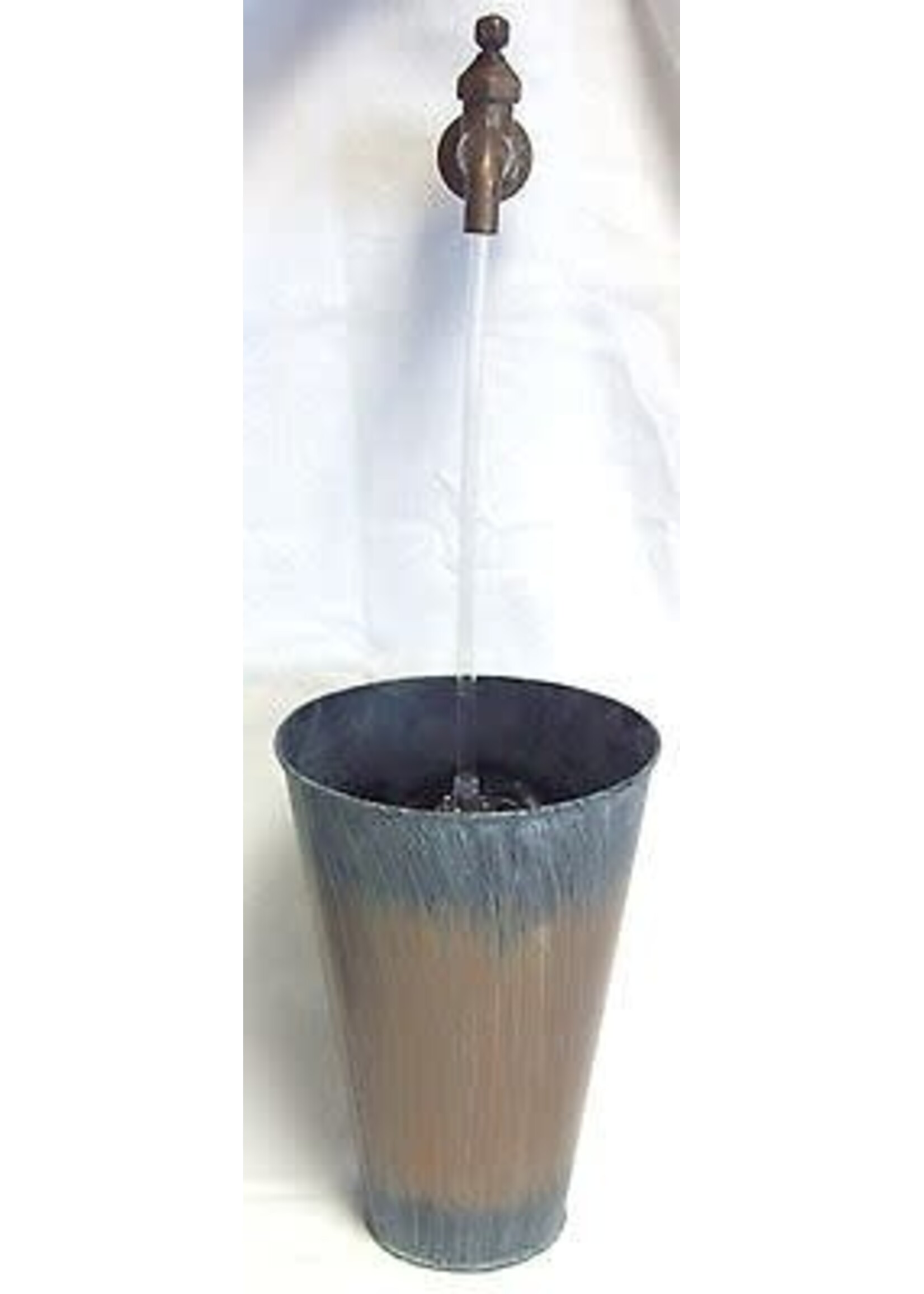 Kaemingk LED Tap Fountain small 18 x 55cm