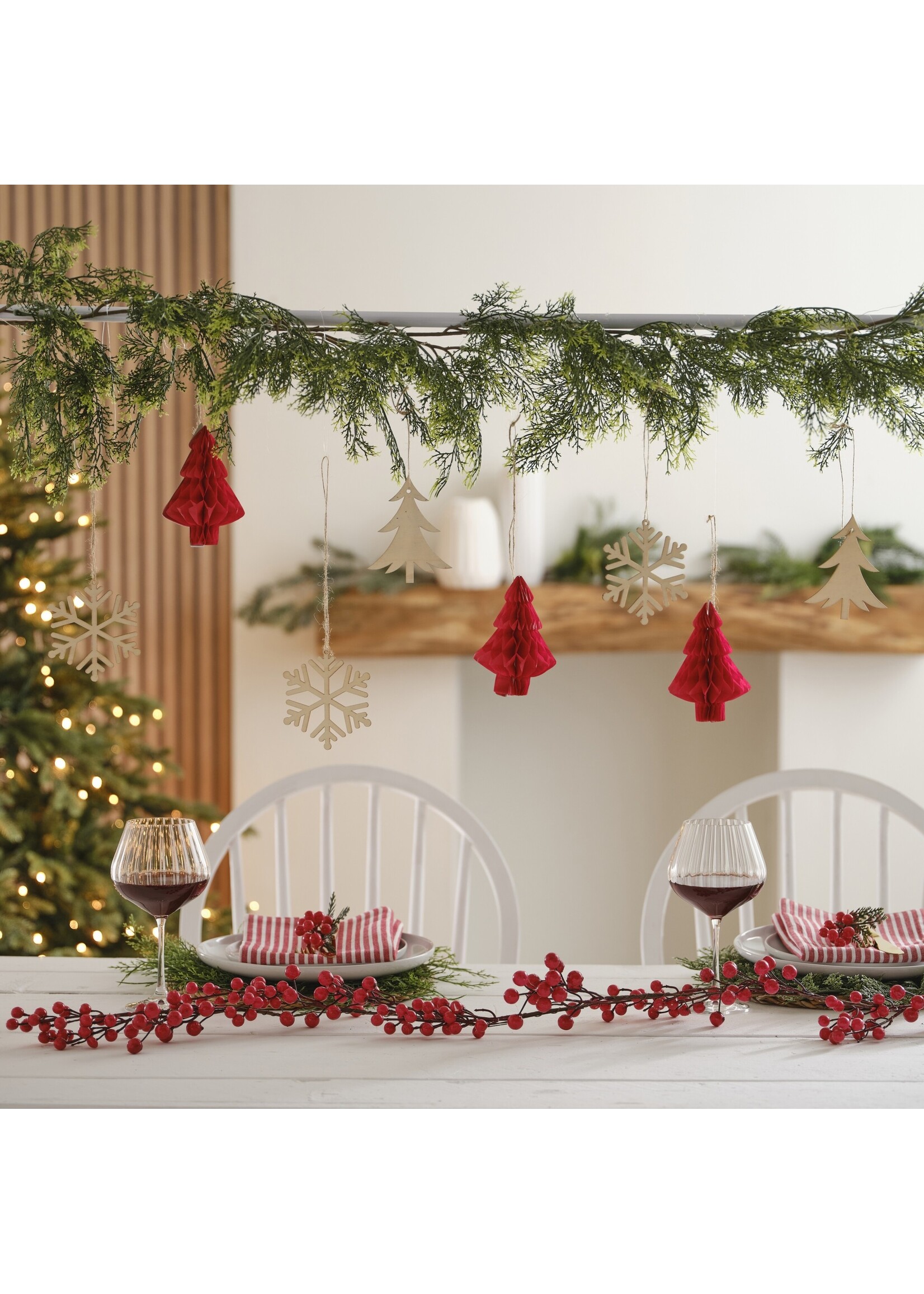 Ginger Ray Wooden Snowflake & Honeycomb Red Tree Christmas Hanging Decorations 12 Pack