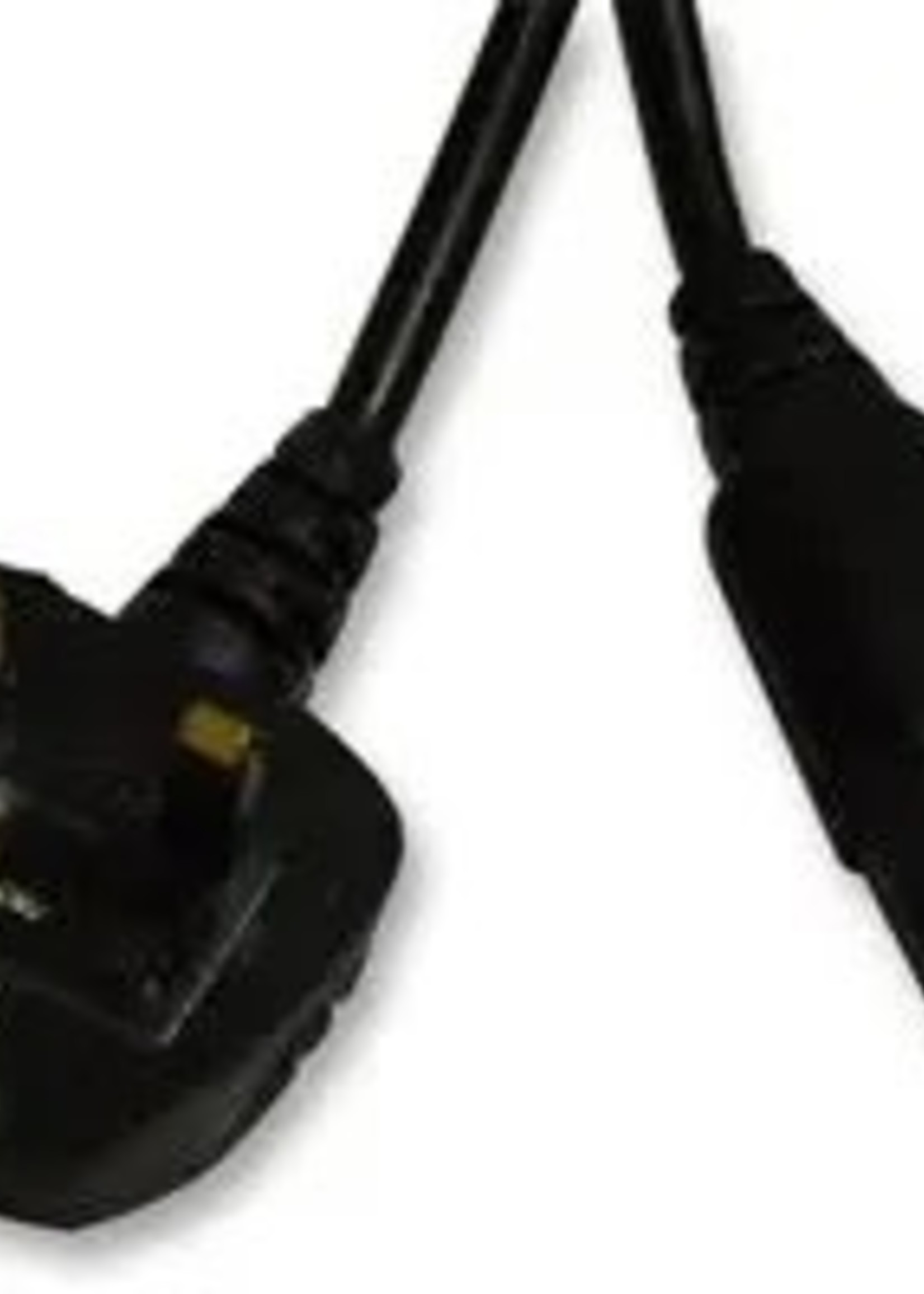 Pro-Elec Pro-Elec UK Mains Plug to IEC C13 Socket Mains Lead Black (L)1m