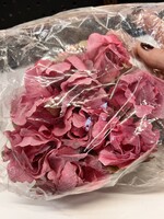 Sass & Belle Rose garland fushia pink 1m approx