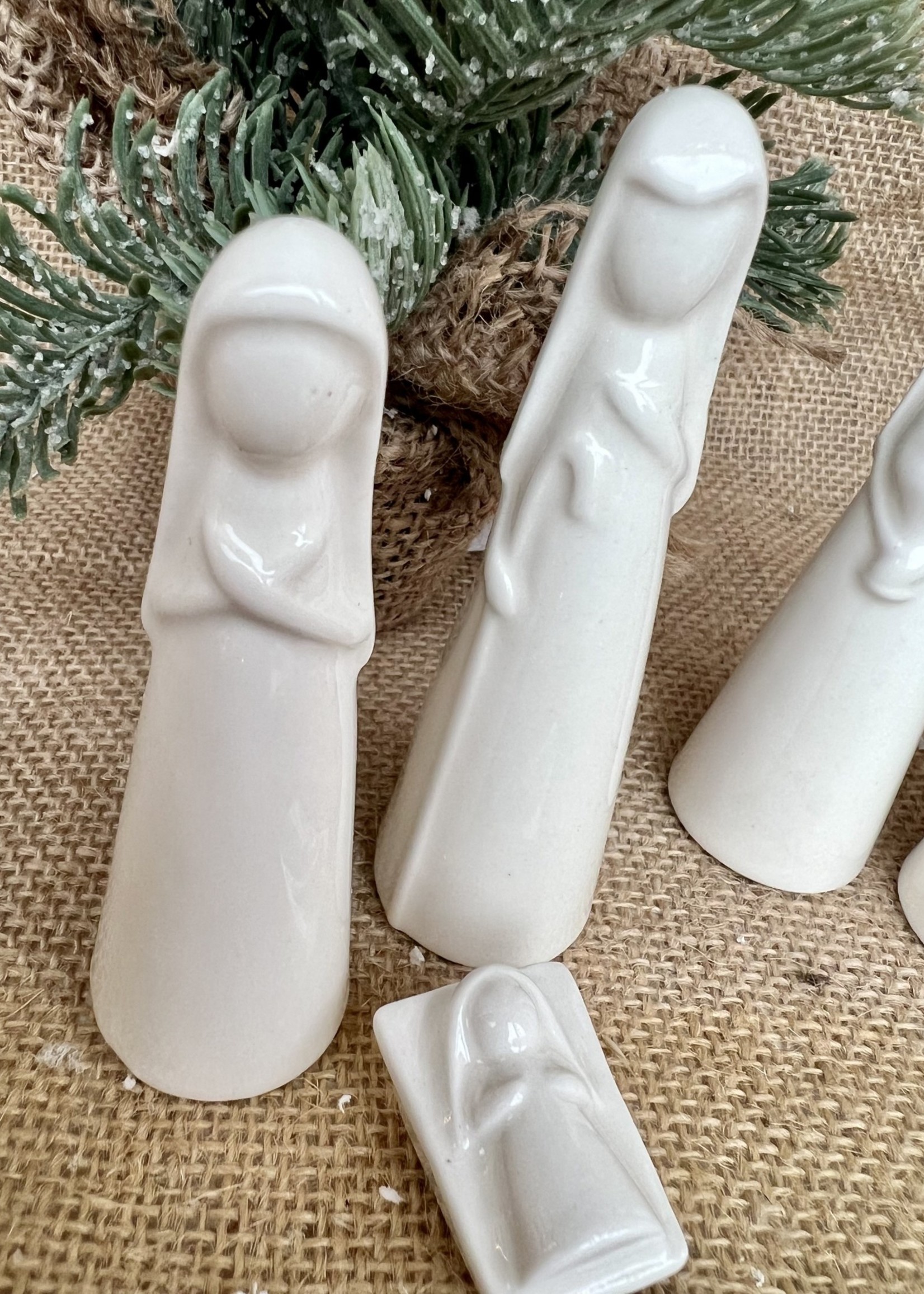 Decoris Porcelain Nativity set 5pce