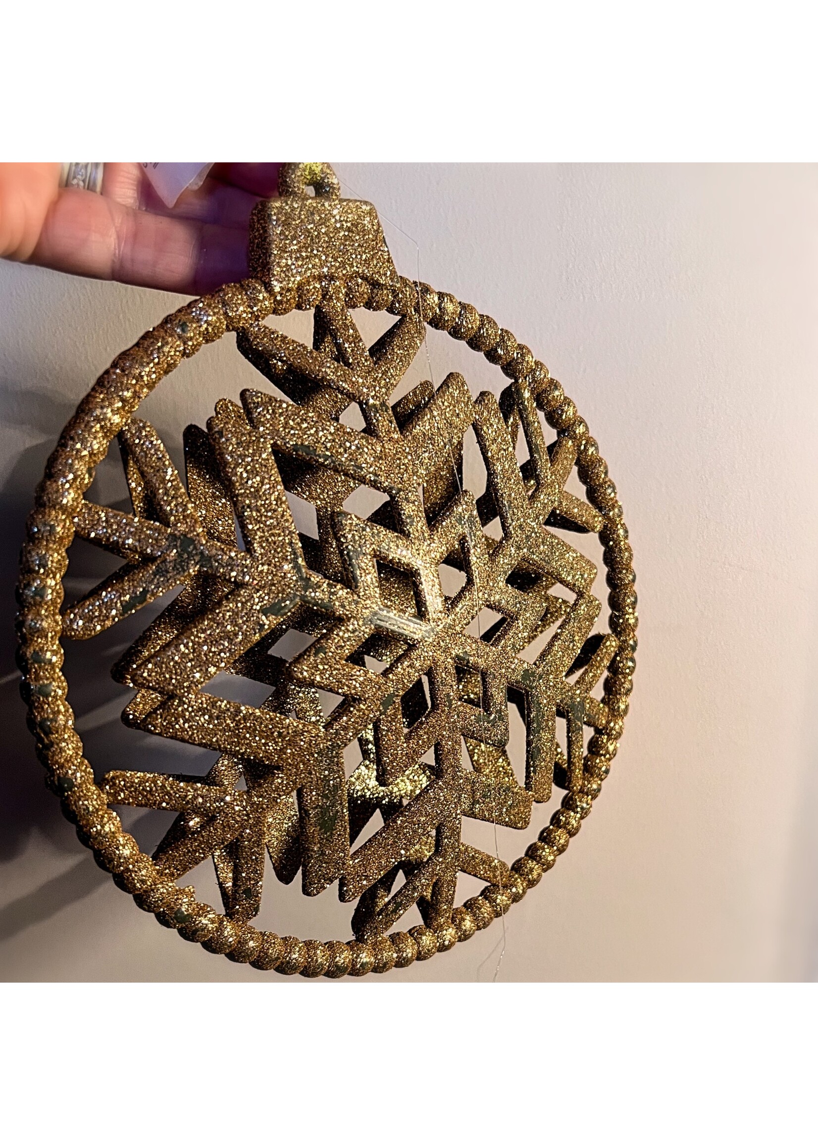 Coppery Glittery Baubles 19-23 cm in 3 assorted designs.