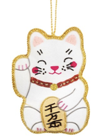 Lucky Cat Zari Decoration